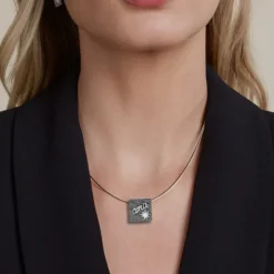 Colgante Ama Cuadrado de Plata