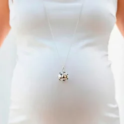 Llamador de Ángeles con Mariposas de Plata